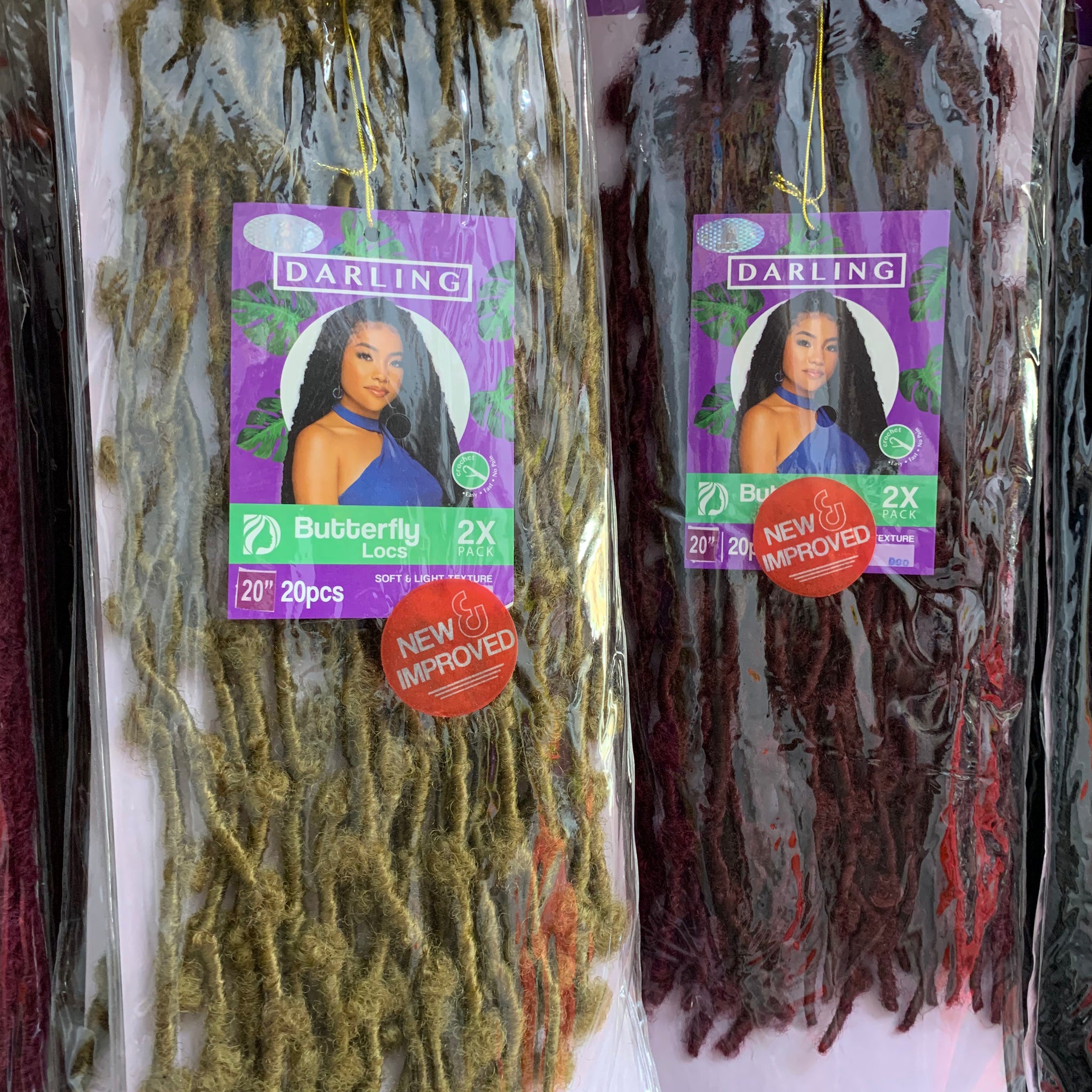 Tresses Darling Butterfly Locs 20" - Vente en gros