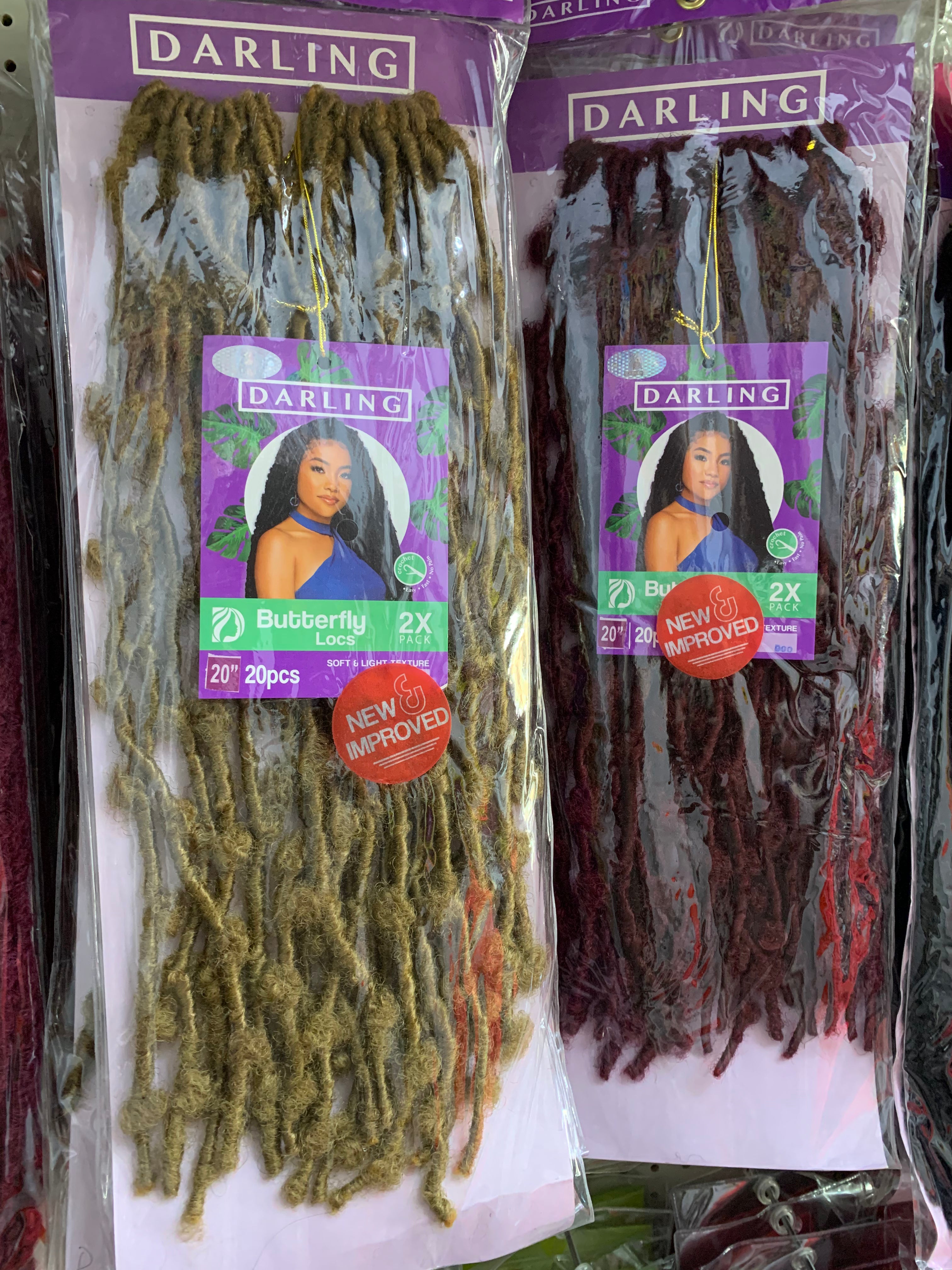 Tresses Darling Butterfly Locs 20" - Vente en gros